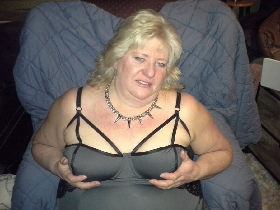 let me know if you would fuck her