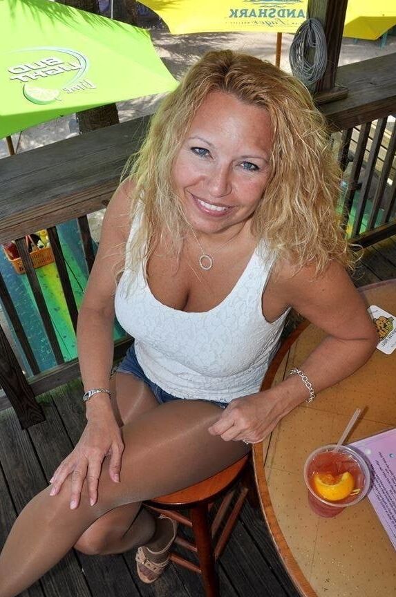 hot cougars
