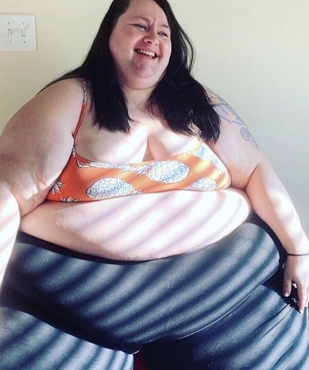 BBw mix (In bikini)