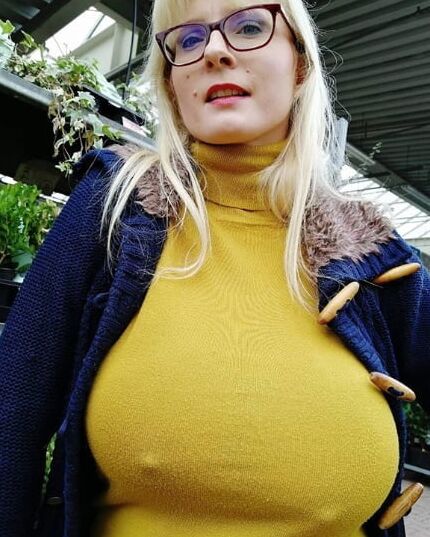 Beautiful and Busty MILFs
