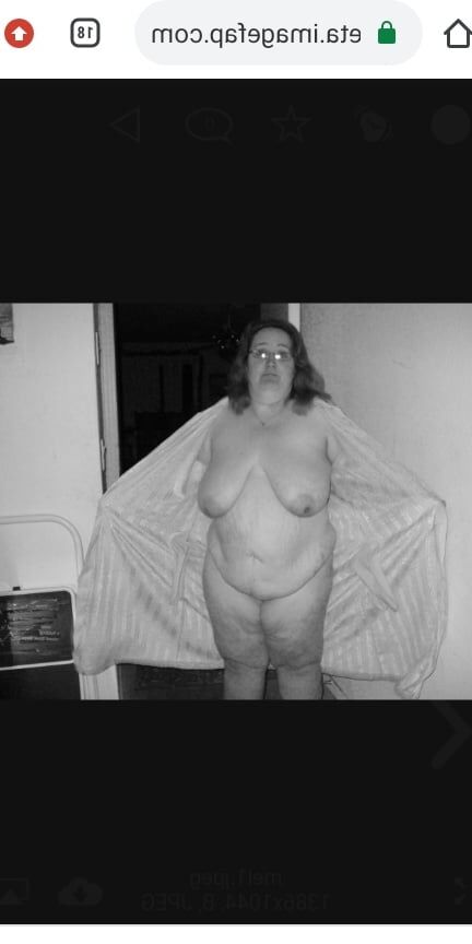 Hoodyman SSBBW . Fat piggy Karen exposure .