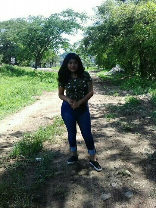 HERMOSA NENA