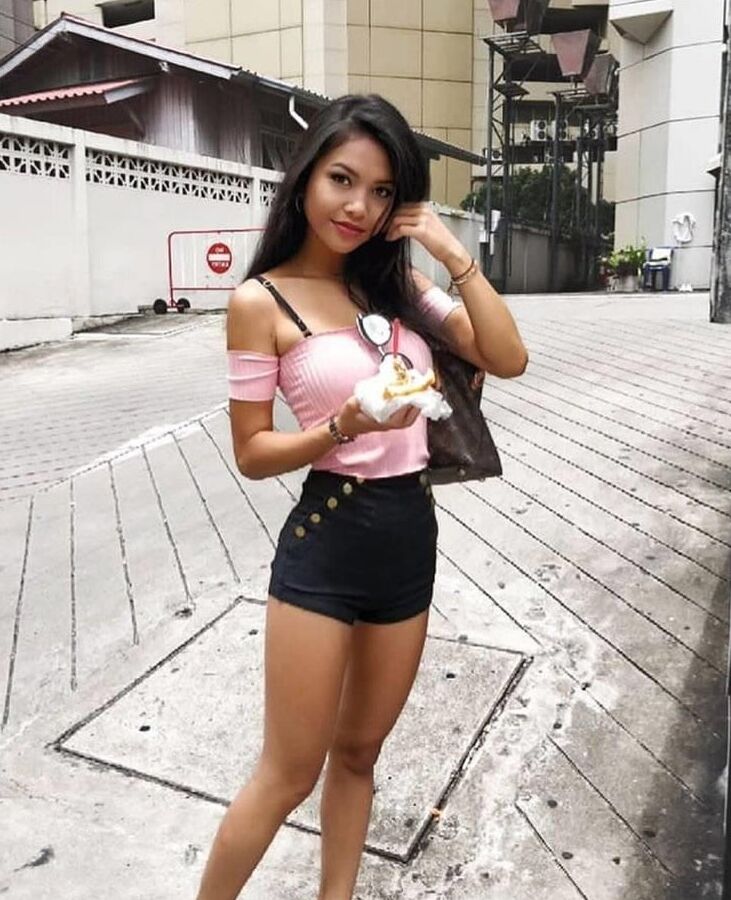 Asian voyeur
