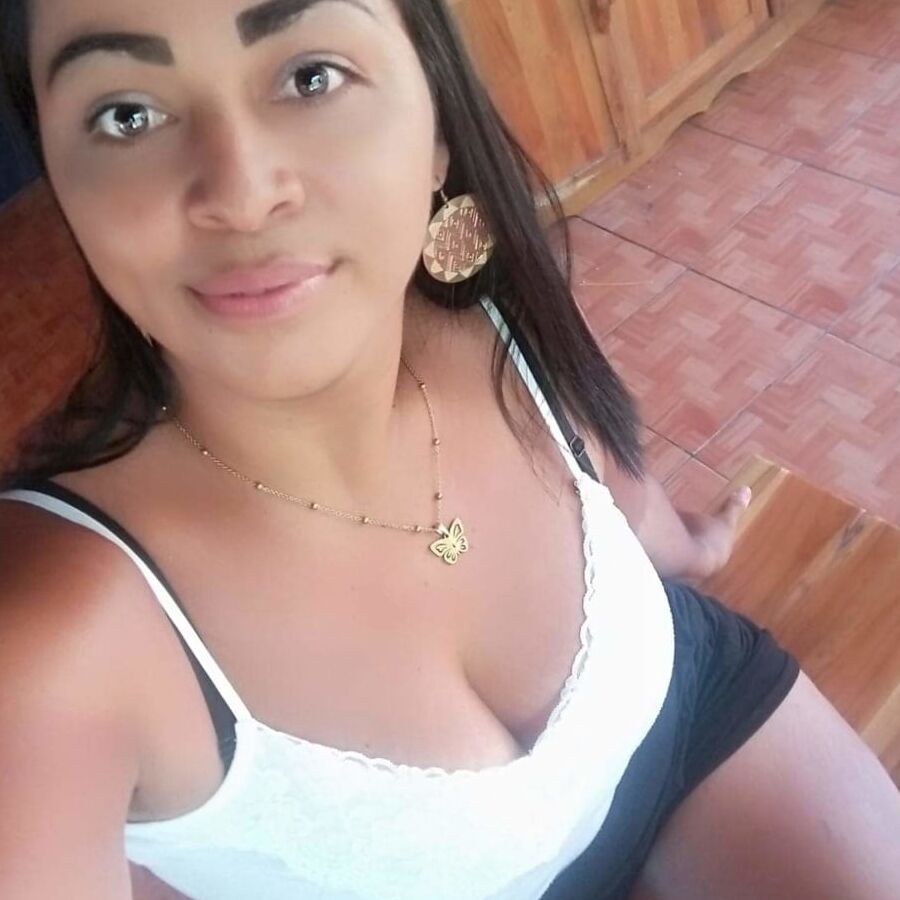 CULONA CHICHONA GORDIBUENOTA