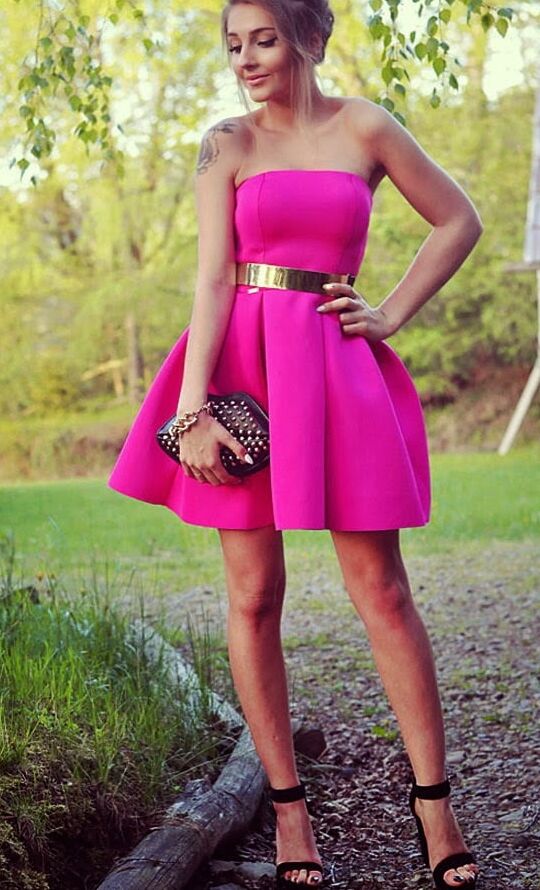 Do you like her? Should I post more pics of her?