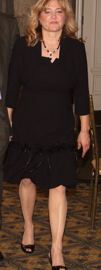 Real-Life Rich Bitch Jew Wife in Nude Pantyhose