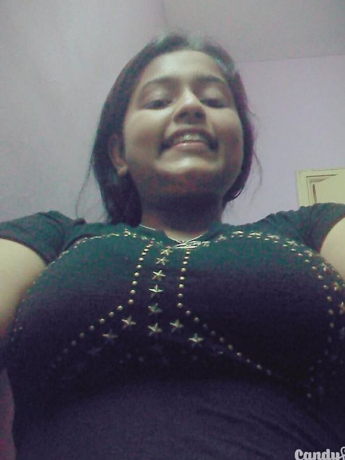 the hottest famous girl desi pic