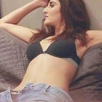 Vaani kapoor sexy