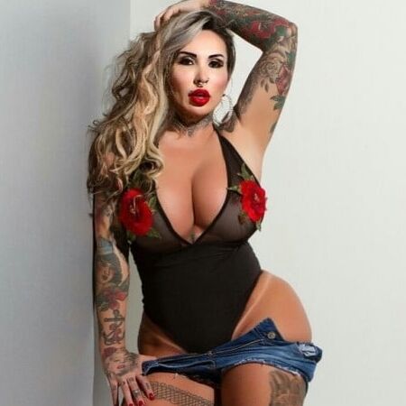 Amazing Tattooed Girls
