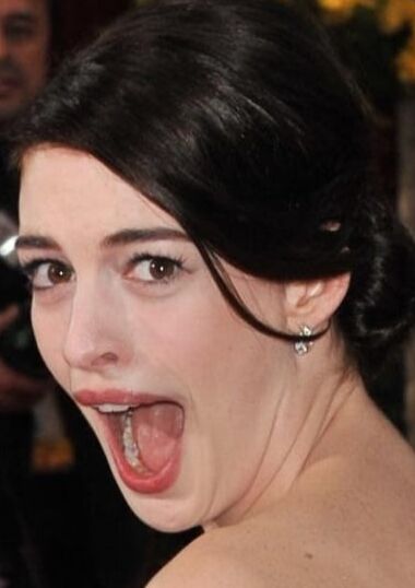 ANNE HATHAWAY