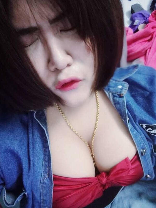 Buah dada besar