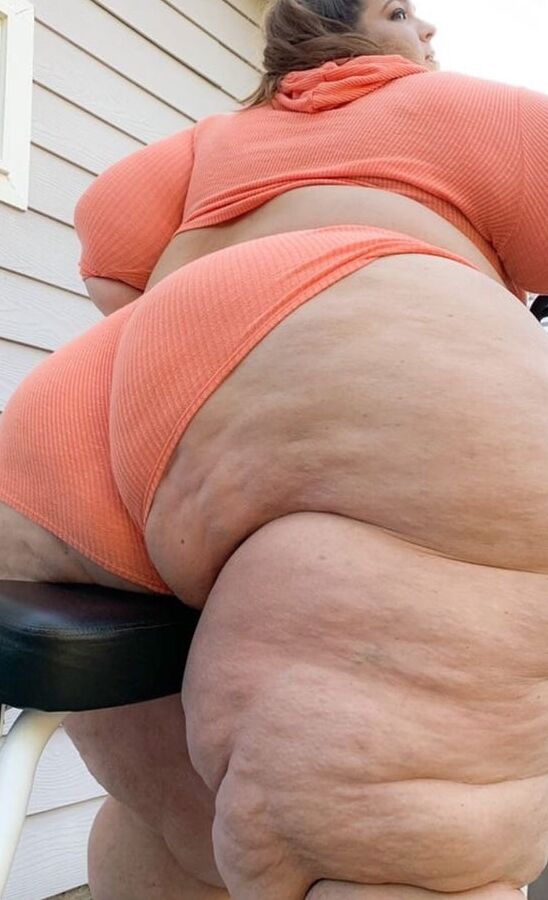 Fat women that make me cum fast