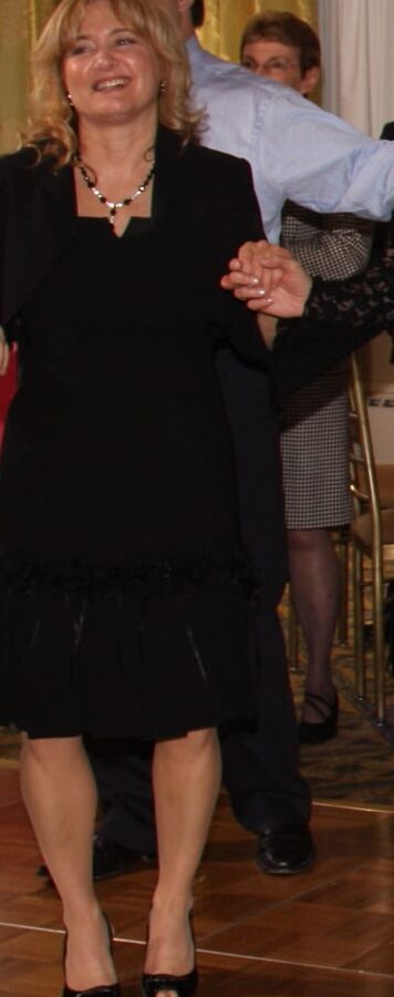 Real-Life Rich Bitch Jew Wife in Nude Pantyhose