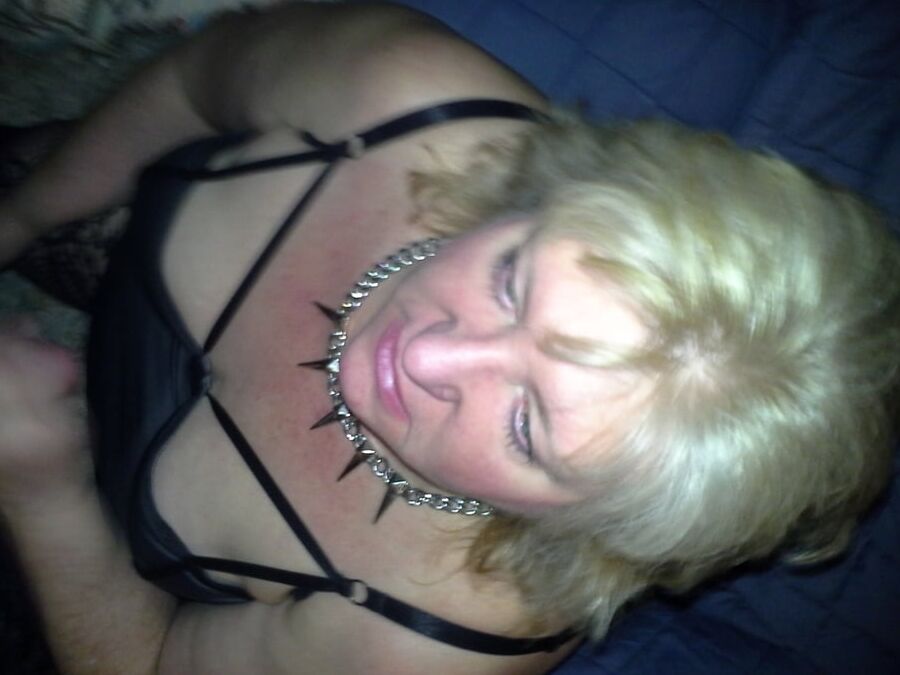 let me know if you would fuck her
