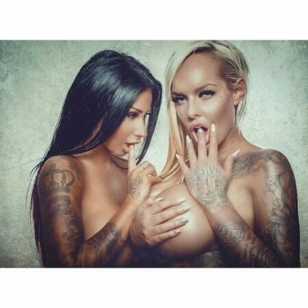 Amazing Tattooed Girls