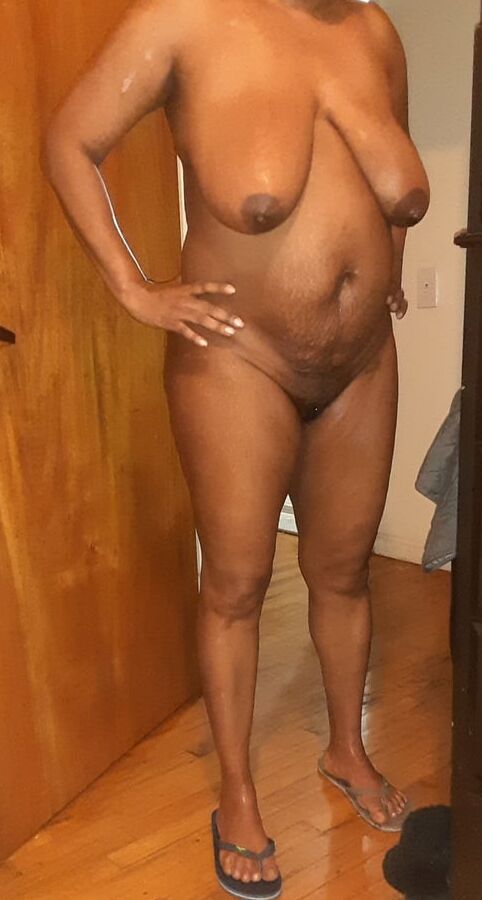 BLACK naked horny milf