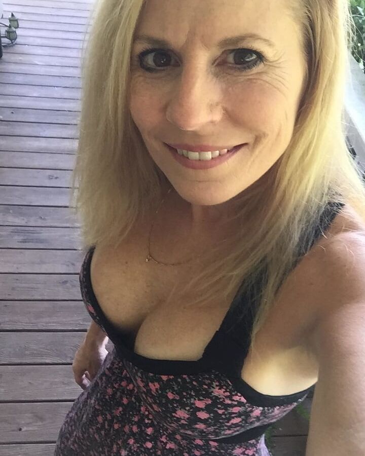 hot cougars
