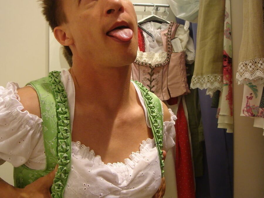 du Schwuchtel Hure Andreatvgirly