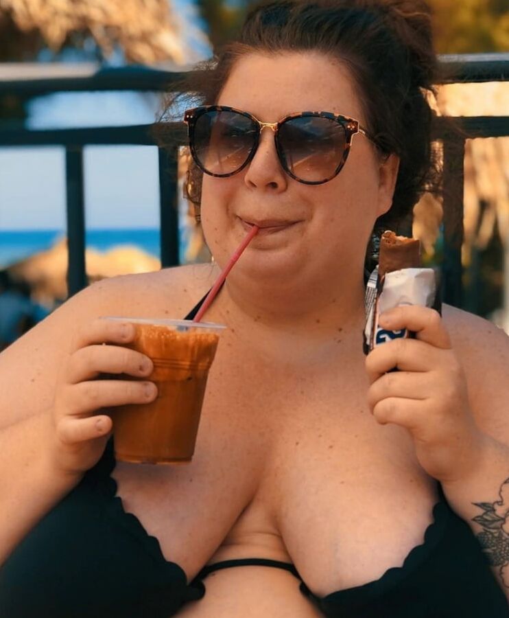 BBw mix (In bikini)