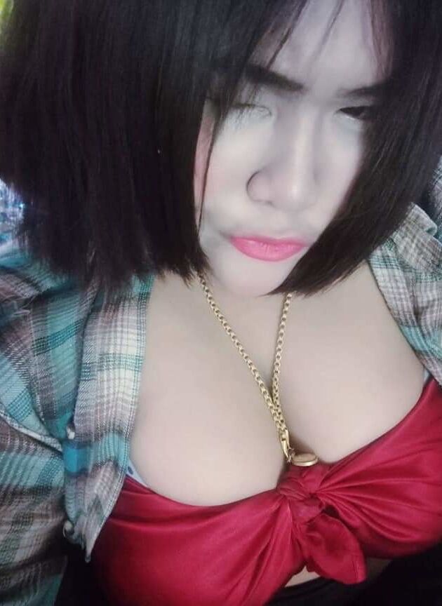 Buah dada besar