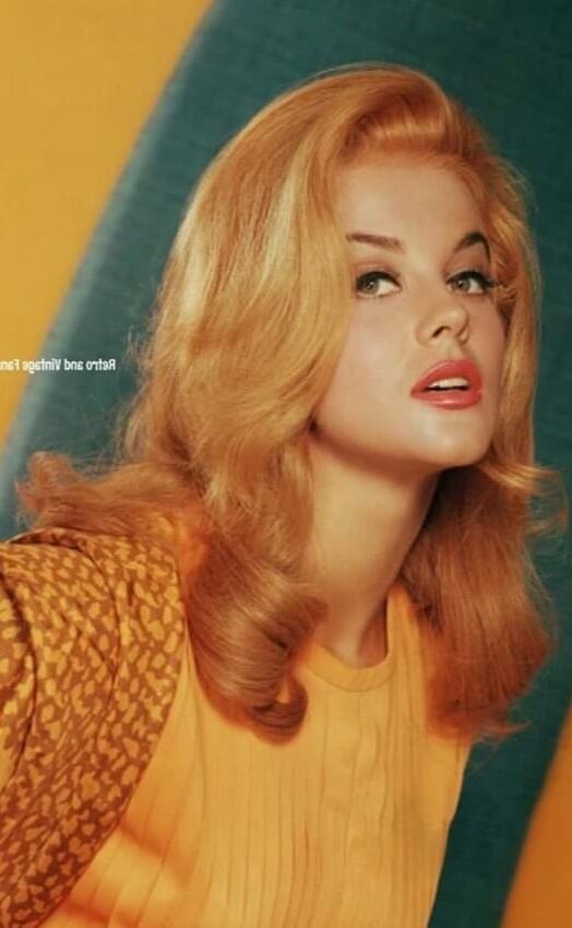 Retro Babes
