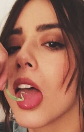 CHLOE BENNET