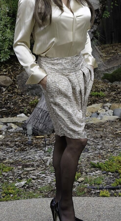 Silk blouses and garters