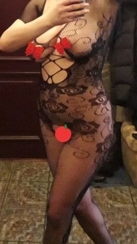 Russian wife likes to be exposed