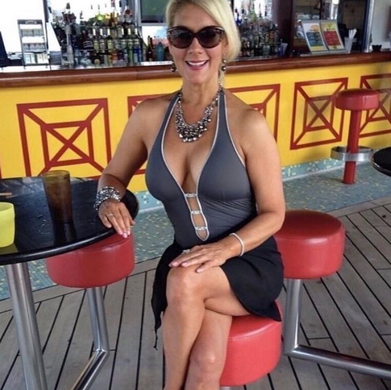 MILF Wives - Nice Boobs - Clothed -