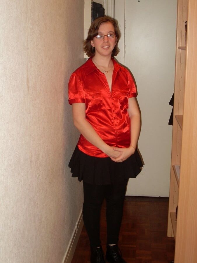 Julie a french woman (pregnant)