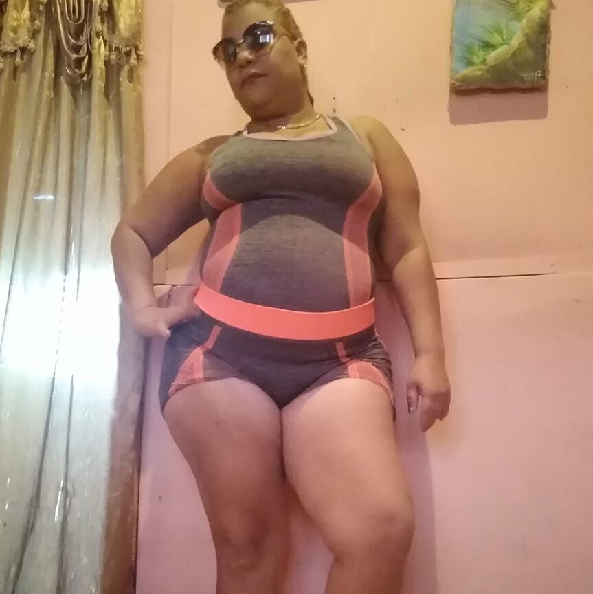 cruz ramirez culona bbw pata de camello vagina grande