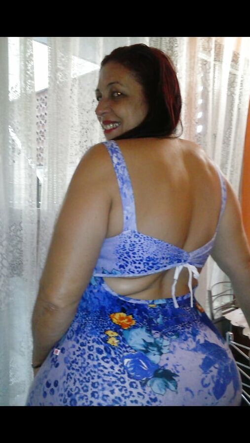 Big booty Sonia