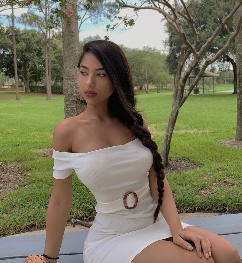 Ivana Marquez - Sexy Venezuelan IG Model