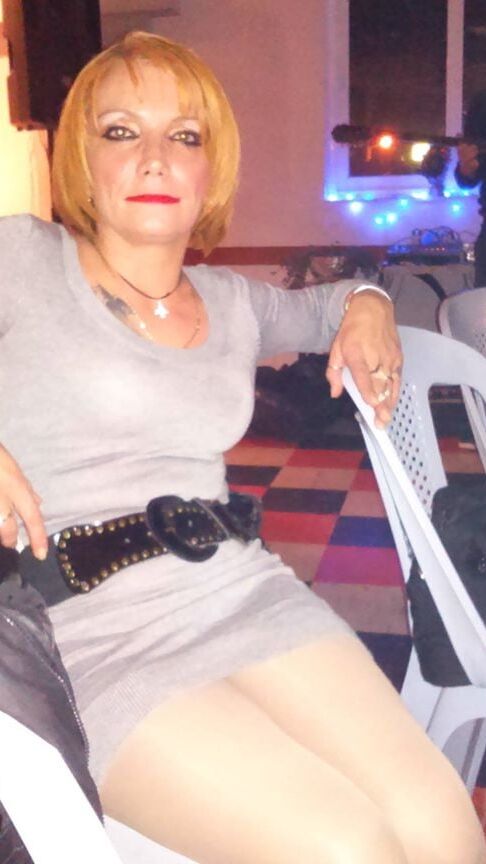 Greek Milf From Social Media : Dimitra