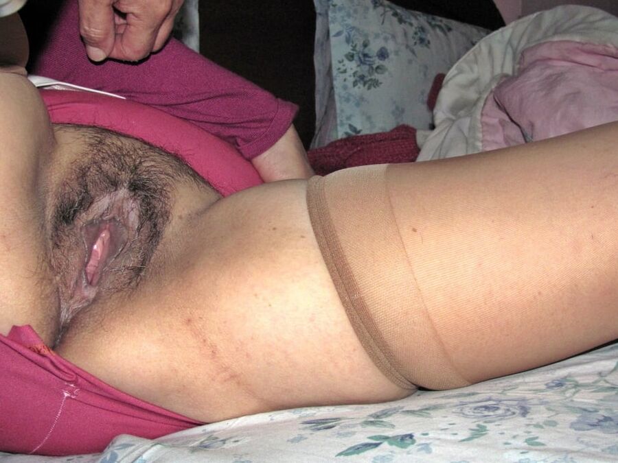 Mature Housewife Nylons Gets Fucked
