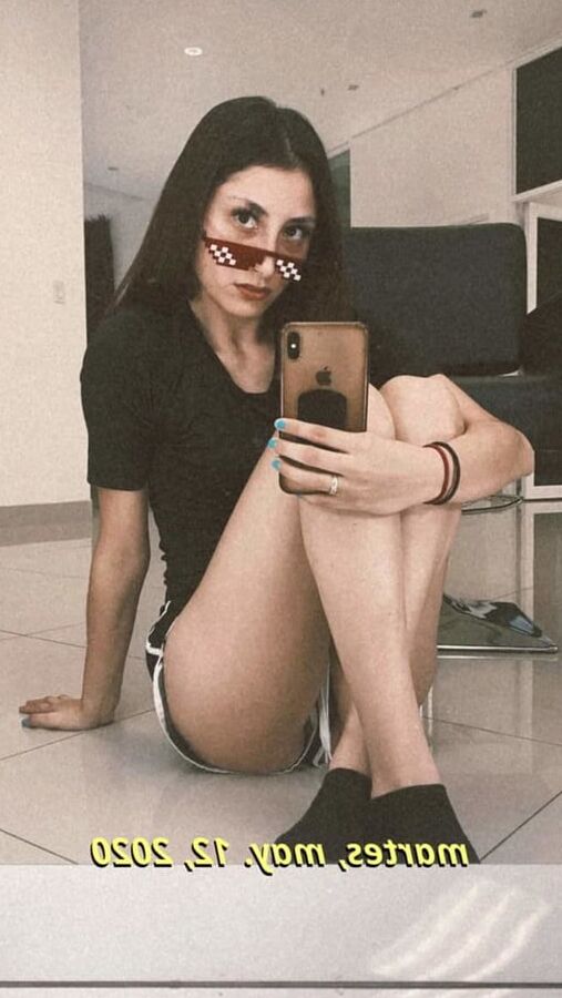 Sabrina puta para insultar y denigrar