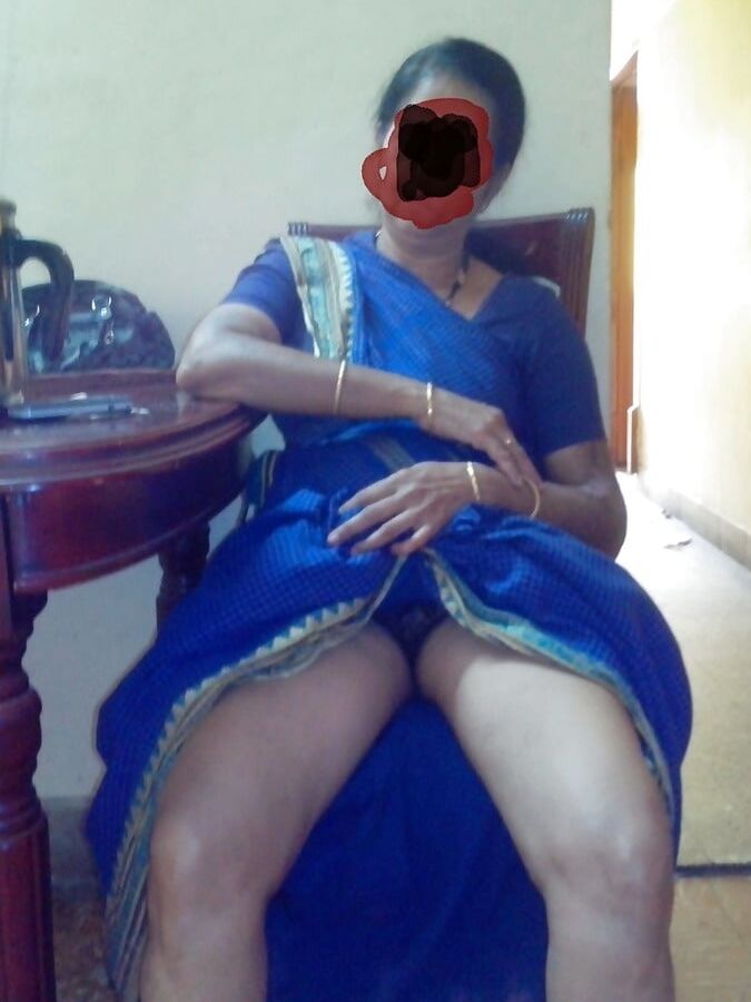 desi moms, aunties and milfs