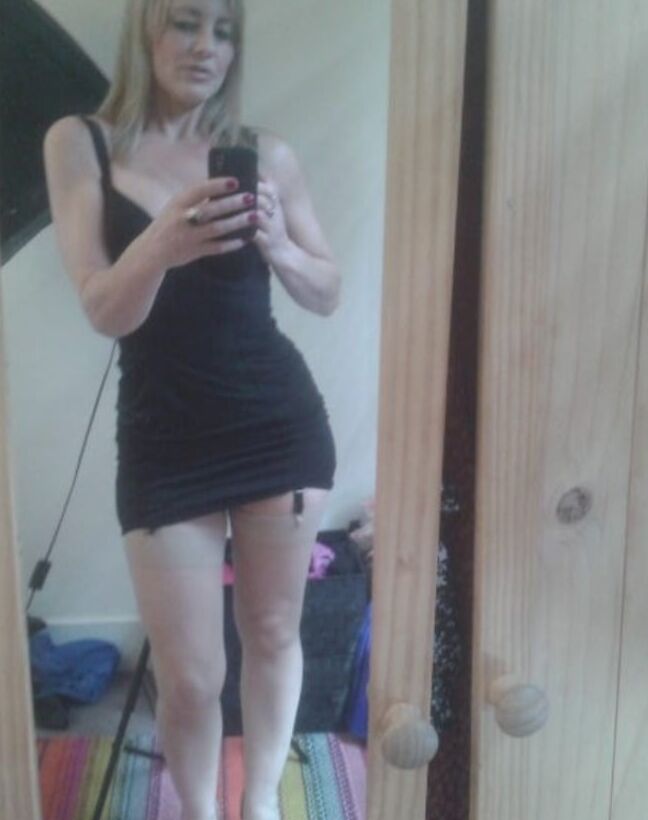 Milf Kiki