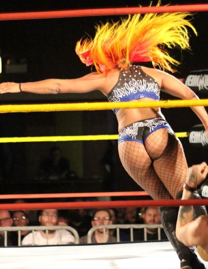 Babes of Wrestling: Finest Pics