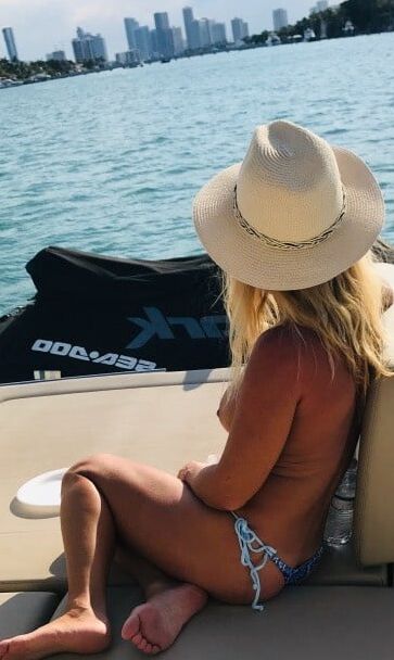Matures on a boat