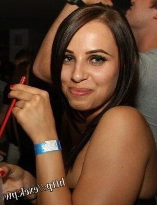 Dora B ()