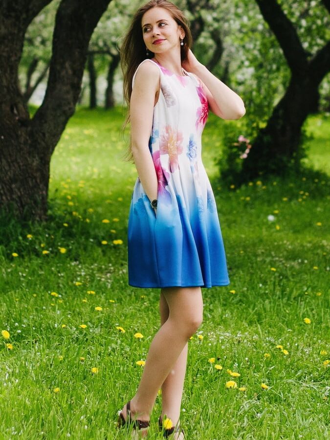 Tidy Russian Wife in Pantyhose