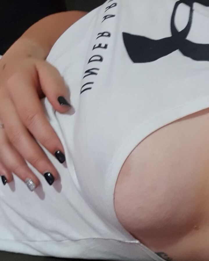 Laura, , UK