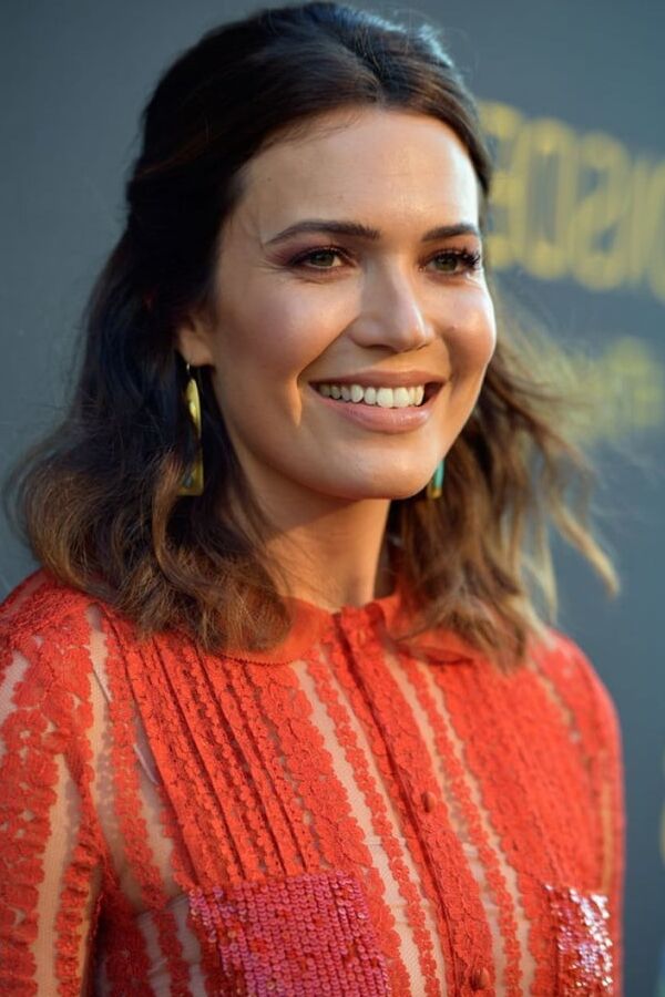 Mandy Moore - LA Times Emmy Story