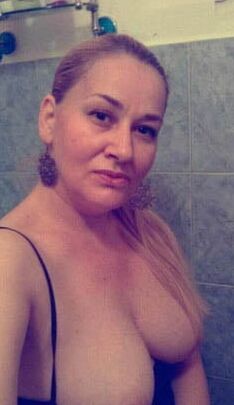 Fat mum still needs your love to