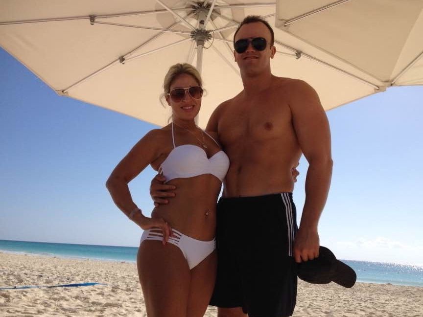 MILF Wives - Bikinis -