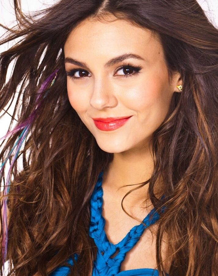 Sexy Babe Victoria Justice