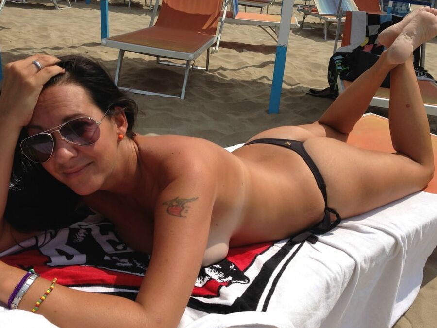 Italian Milf Mom Ilaria exposed Full set webslut mass favs