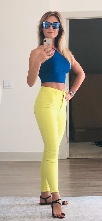 Smokeshow MILFS Pt