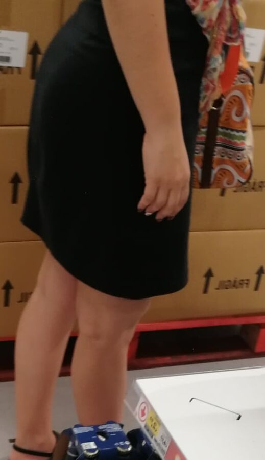 Candids--Portugal - comment and rate